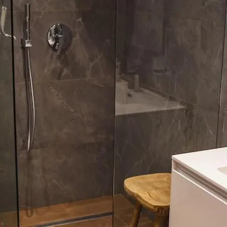 Апартаменты Lovely 3 Bed - -sliema Слима