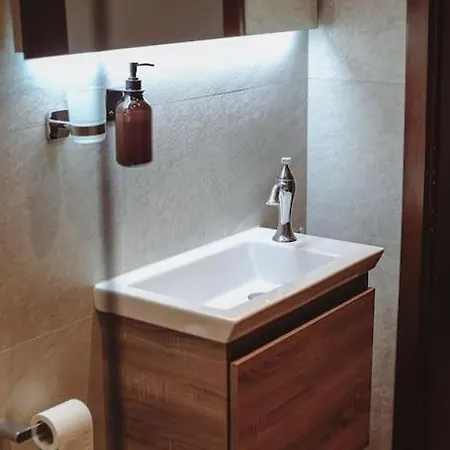 Lägenhet Lovely 3 Bed - -sliema Sliema