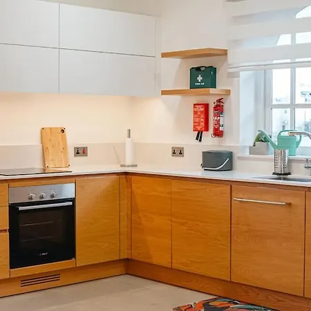 Lovely 3 Bed - -sliema Apartment Sliema