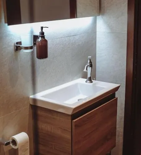 アパート Lovely 3 Bed - -sliema スリーマ