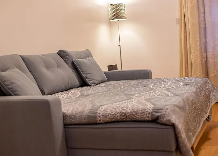 Lovely 3 Bed - -sliema アパート